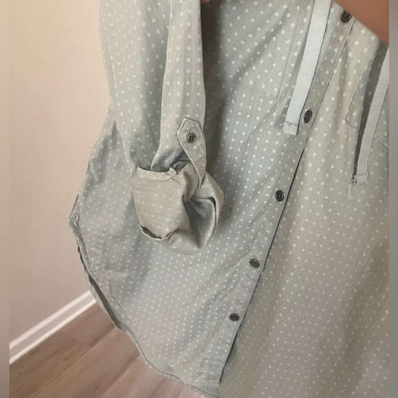 Columbia womens green hooded long sleeve shirt - Picture 4 of 5